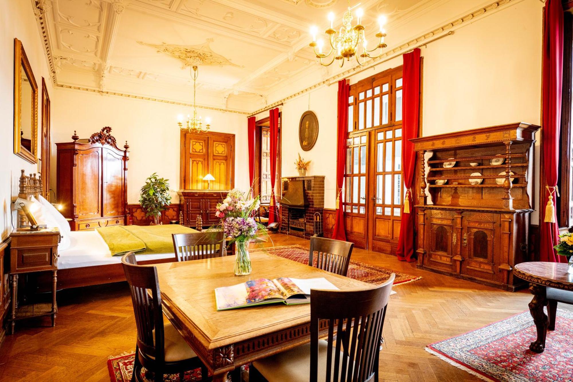 Schloss Arenfels 巴特亨宁根 外观 照片